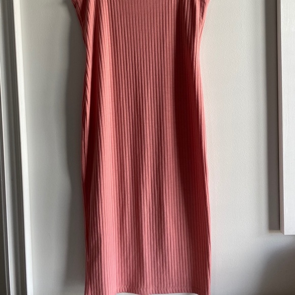 Blush Pink Dress - Picture 2 of 2